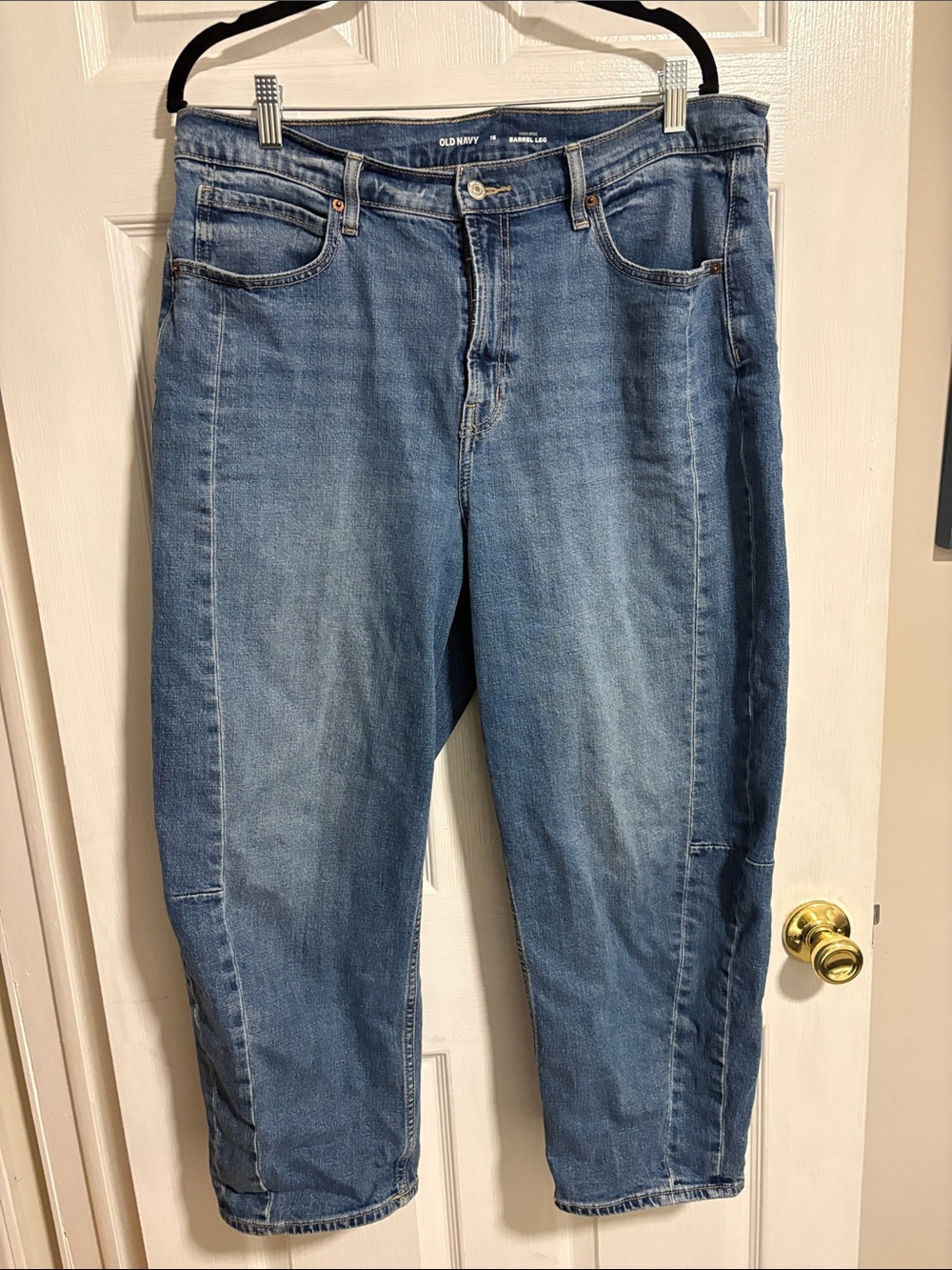 Old Navy Light Blue Cropped Women's Jeans